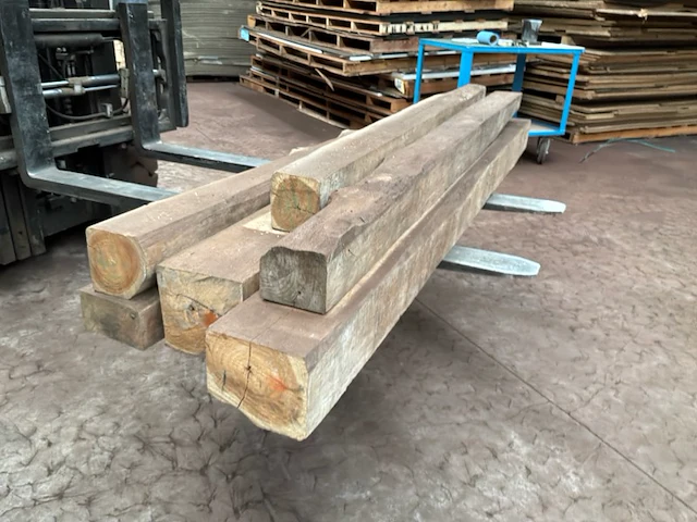 Balken in teak hout (7x) - afbeelding 4 van  6
