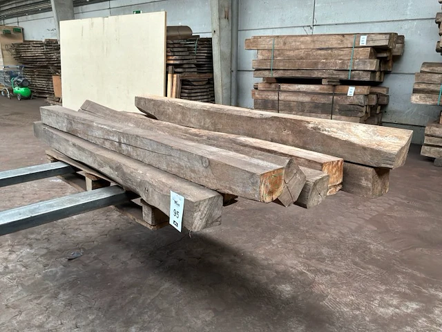 Balken in teak hout (8x) - afbeelding 2 van  5