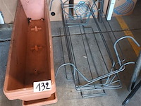 Balkonbakken. 3 stuks - afbeelding 1 van  3