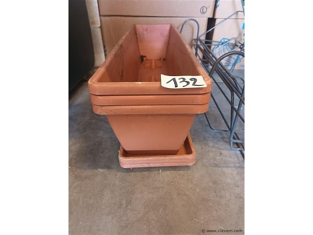 Balkonbakken. 3 stuks - afbeelding 2 van  3