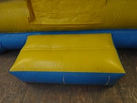 Ballenbad springkasteel - afbeelding 4 van  5