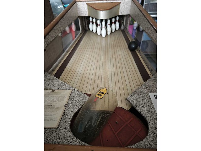 Bally - 1958 - super bowler - bowlingautomaat - afbeelding 10 van  22