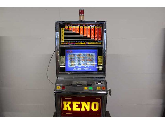 Bally - 1994 - 5000 plus - keno - bingo automaat - afbeelding 1 van  7