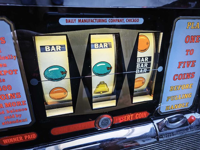 Bally - 809 - 5 coins - slotmachine - afbeelding 10 van  17