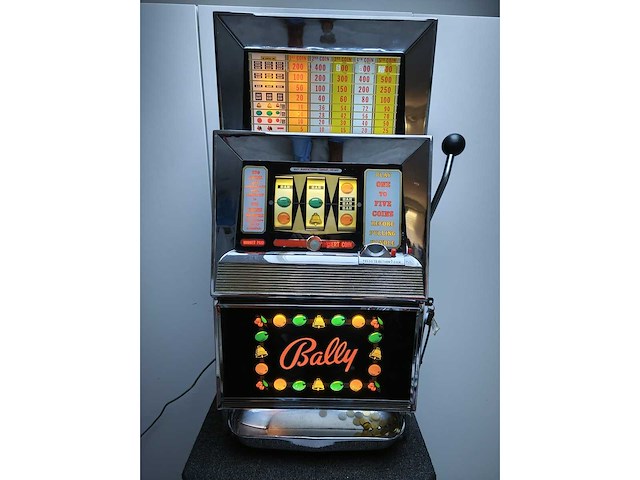 Bally - 809 - 5 coins - slotmachine - afbeelding 15 van  17