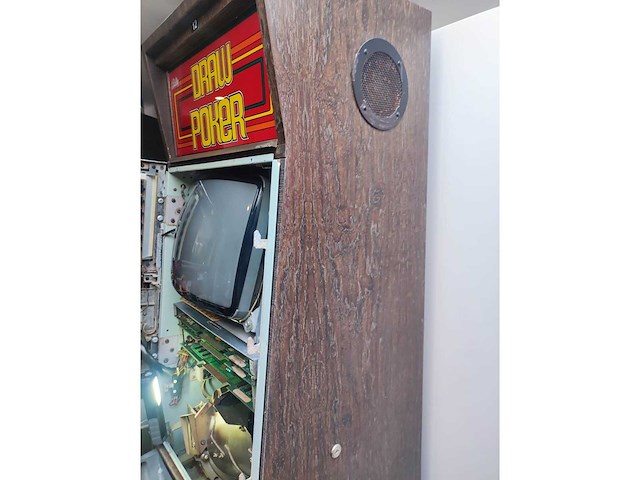 Bally - draw poker - speelautomaat - afbeelding 9 van  11
