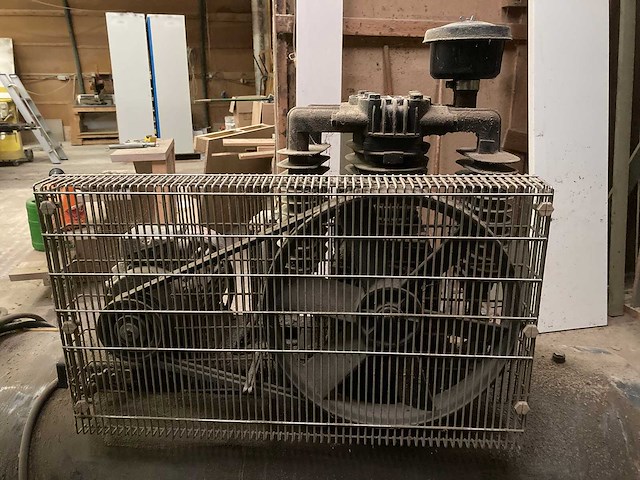 Balma - lt3000 series hp 4 - luchtcompressor - afbeelding 5 van  8