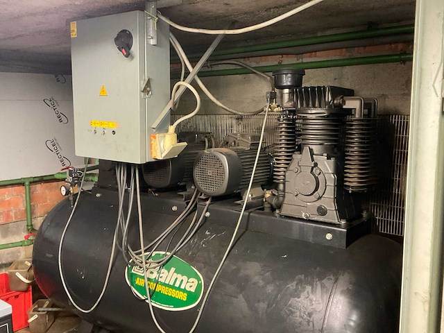 Balma zuigercompressor - afbeelding 2 van  4