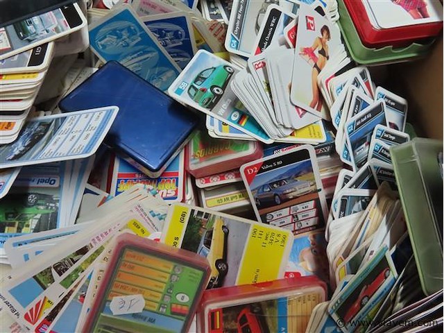 Bananendoos met losse kaarten - afbeelding 4 van  4