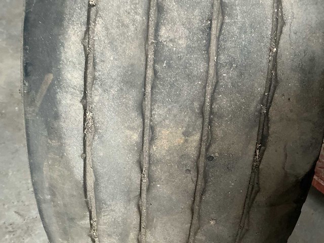 Band met velg. - afbeelding 3 van  5