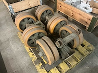 Band, wiel en velg - afbeelding 1 van  3