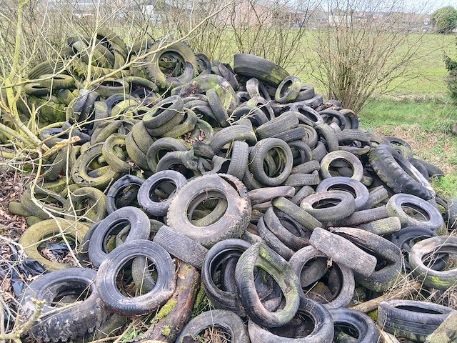 Banden - band, wiel en velg (250x) - afbeelding 1 van  5