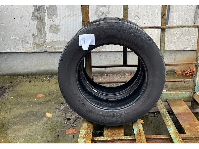 Banden 2 stuks michelin - afbeelding 1 van  3