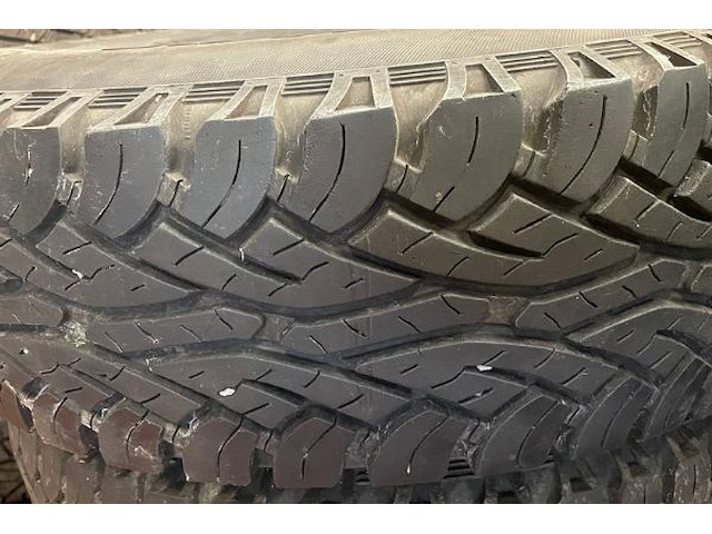 Banden 4 stuks continental - afbeelding 3 van  3