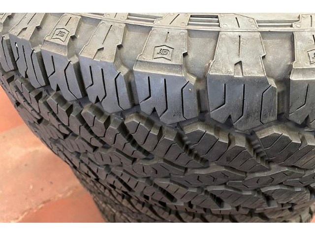 Banden 4 stuks grabber - afbeelding 4 van  4