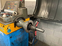 Banden balanceermachine - afbeelding 3 van  8