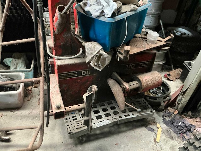 Banden de-en montageapparaat - afbeelding 2 van  3