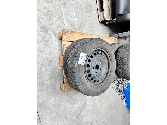 Banden de-en montageapparaat - afbeelding 1 van  2