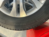 Banden michelin met velg mercedes sprinter 235/60r17c autobanden en velg - afbeelding 3 van  9