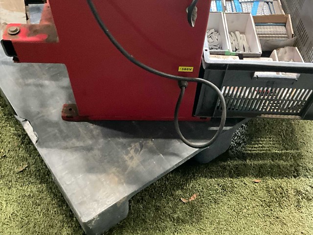 Banden montage en demontage wisselaarmachine - afbeelding 7 van  14