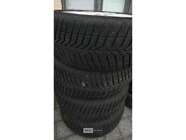 Banden snowtrac3 vredestijn 255/55/r16 91h m&s (4x) - afbeelding 3 van  3