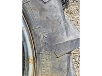 Banden tractor - afbeelding 2 van  2