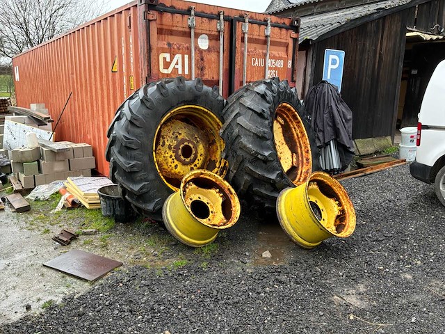 Banden, wielen en velgen - afbeelding 1 van  12