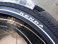 Banden - afbeelding 1 van  2