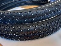 Banden - afbeelding 3 van  3