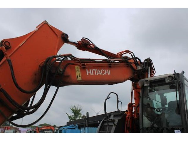 Bandenkraan hitachi zx17w-3, bj 2009, werkuren 16765,4, serienummer jk6cga04900020311 - afbeelding 3 van  8