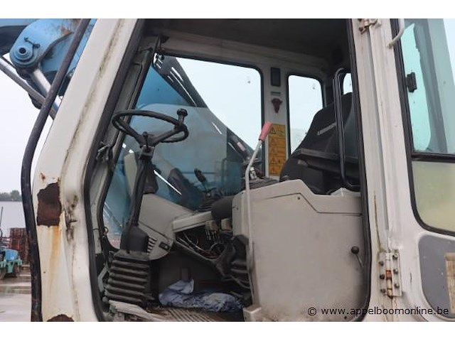 Bandenkraan liebherr 900 litronic, bj 2000, serienummer 6626571, werkuren 14986,3 - afbeelding 7 van  10