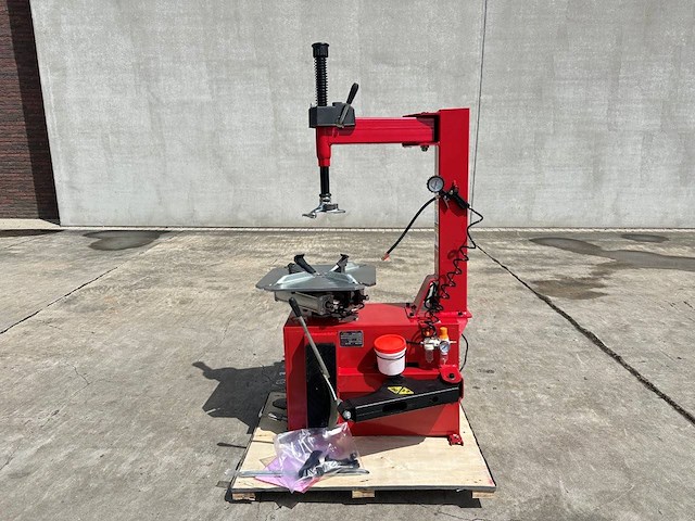 Bandenmontagemachine starvox ac-tc24 2026 - afbeelding 1 van  1