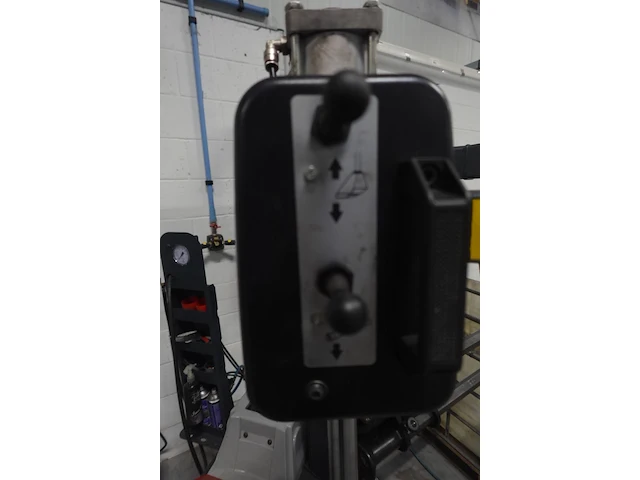 Bandenmonteermachine beissbarth - afbeelding 8 van  14
