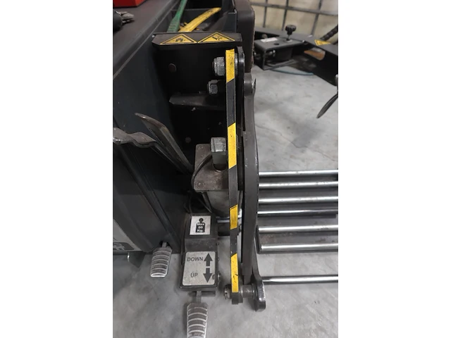 Bandenmonteermachine beissbarth - afbeelding 14 van  14