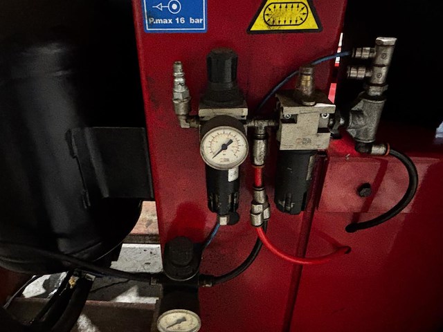 Bandenmonteermachine corghi art master - afbeelding 2 van  11