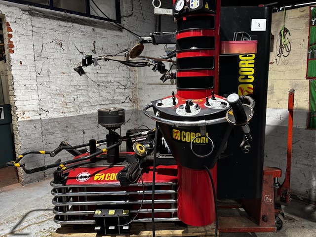 Bandenmonteermachine corghi art master - afbeelding 1 van  11