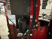 Bandenmonteermachine corghi art master - afbeelding 10 van  11