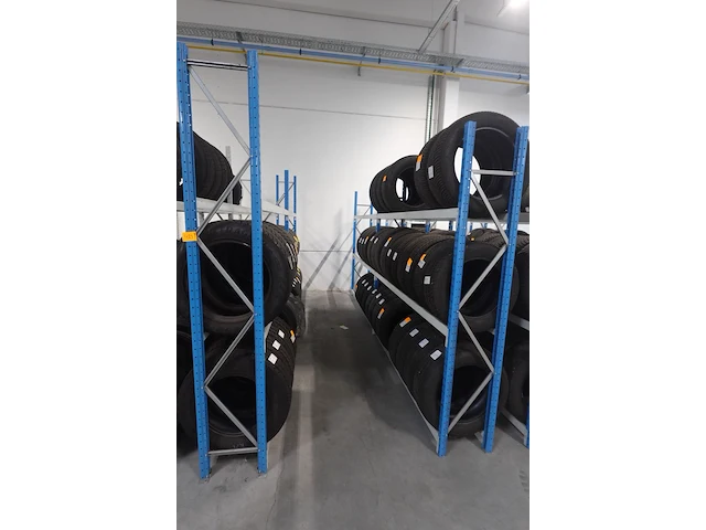 Bandenrek blauw - afbeelding 1 van  7