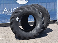 Bandenset goodyear 15.5/80-24