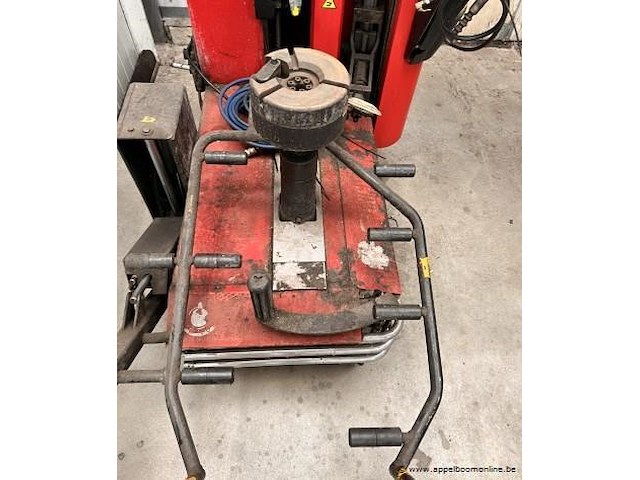 Bandenwisselaar corghi, master 26m - afbeelding 11 van  11