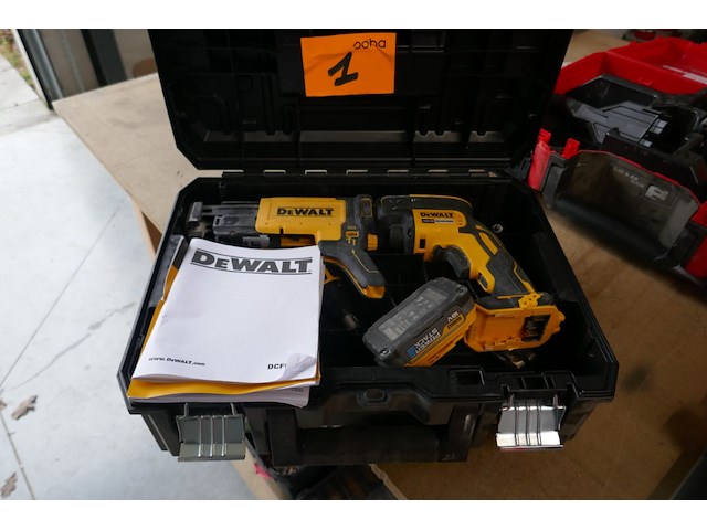 Bandschroefmachine dewalt - afbeelding 1 van  4