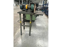 Bandschuurmachine op metalen onderstel - afbeelding 5 van  15