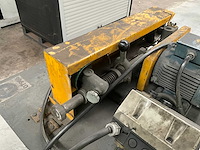 Bandschuurmachine op metalen onderstel - afbeelding 12 van  15