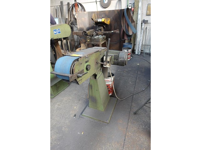 Bandschuurmachine tack - afbeelding 2 van  5