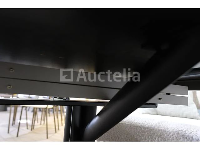 Bank met tafel - afbeelding 6 van  8