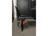 Bank tegenover - afbeelding 4 van  5