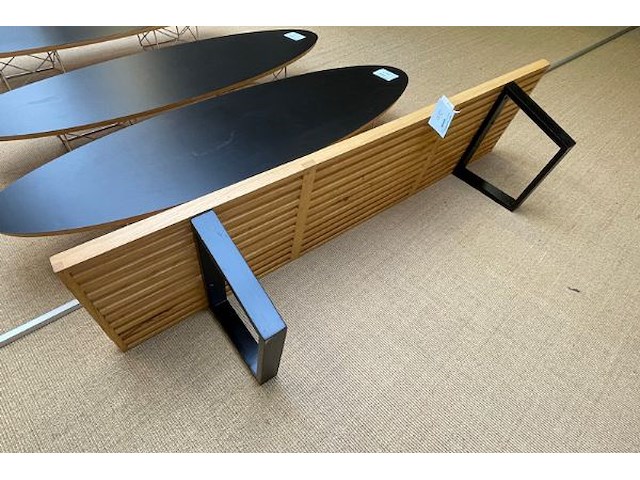 Bank 'the bench' - afbeelding 3 van  5