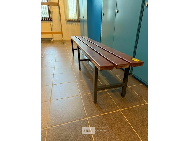 Bank - afbeelding 1 van  2