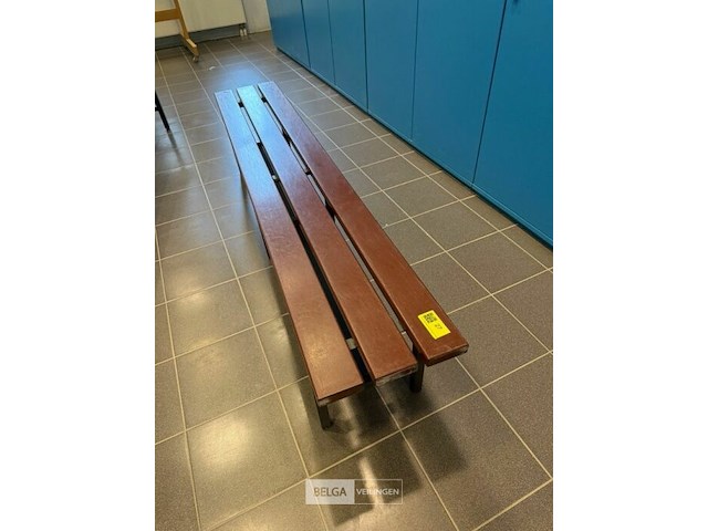 Bank - afbeelding 2 van  2