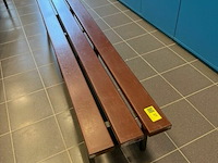 Bank - afbeelding 2 van  2